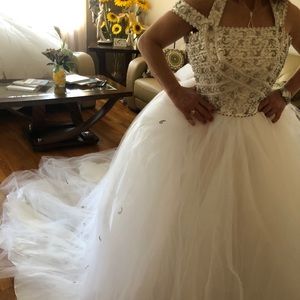 Eva Scaasi wedding dress.